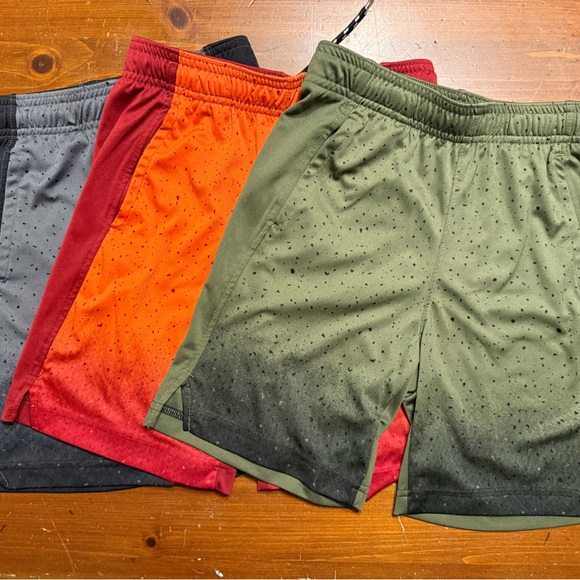 Old Navy Men's Athletic Shorts in Green, Orange, Red, and Gray - Picture 1 of 12